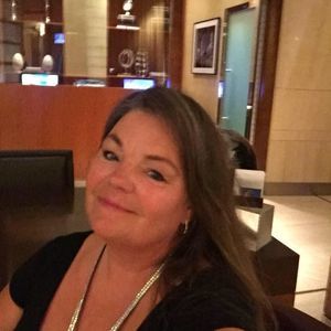 Meet your Posher, Tina